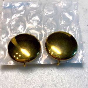 Vintage Roget Gold Tone Clip On Earrings